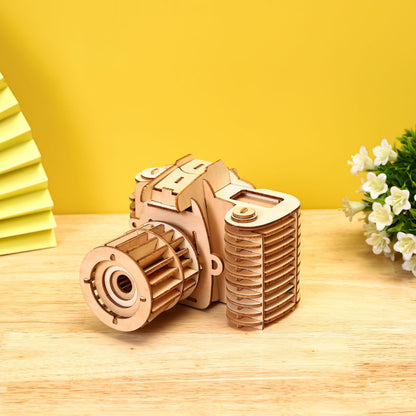 Wooden Camera 3D Puzzle