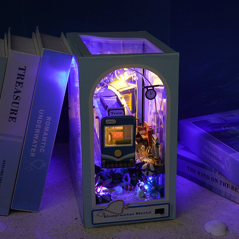 Underwater World Booknook LED DIY Miniature